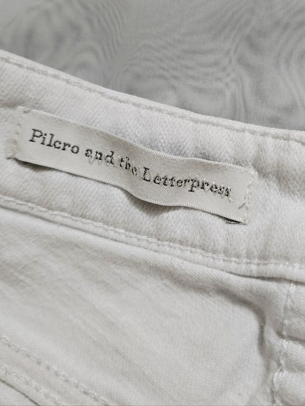 Anthropologie Pilcro & The Letterpress Script Jean Denim Shorts White - Picture 5 of 8